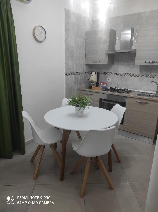 Annachiara House Bed & Breakfast Napoli Bagian luar foto